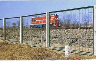 喷塑护栏网,铁路防护网,铁路隔离栅,铁路护栏网